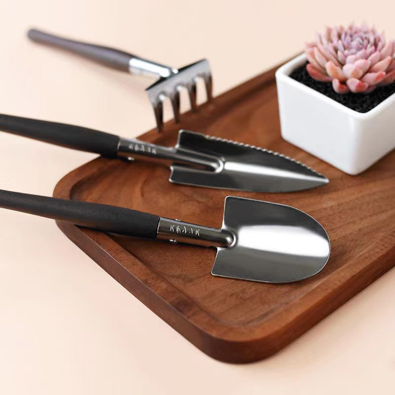 Набор садовых инструментов из  – обзор и цена Gardening Tools Shovel